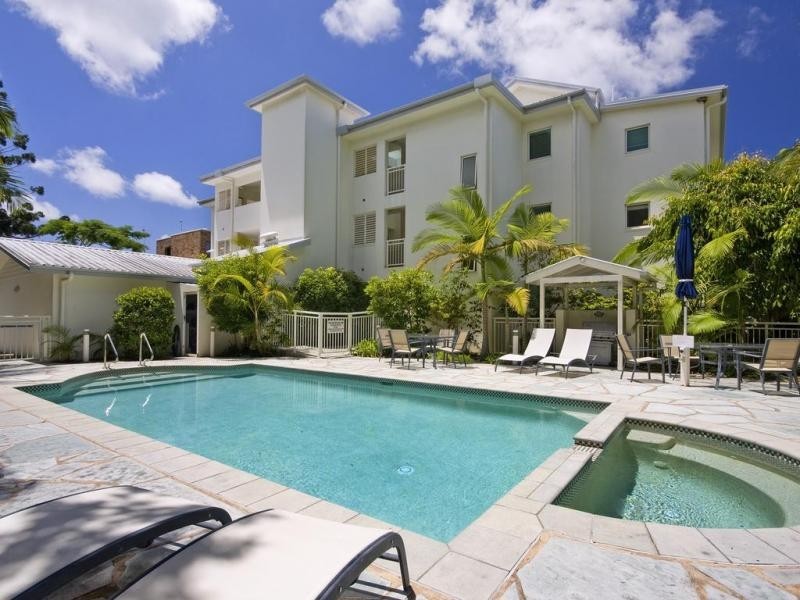 7/19 Hemingway Villas, Russell Street, Noosaville QLD 4566