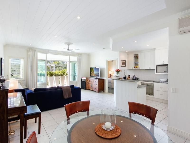 7/19 Hemingway Villas, Russell Street, Noosaville QLD 4566
