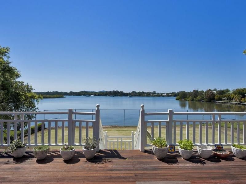21 Ward Street, Tewantin QLD 4565
