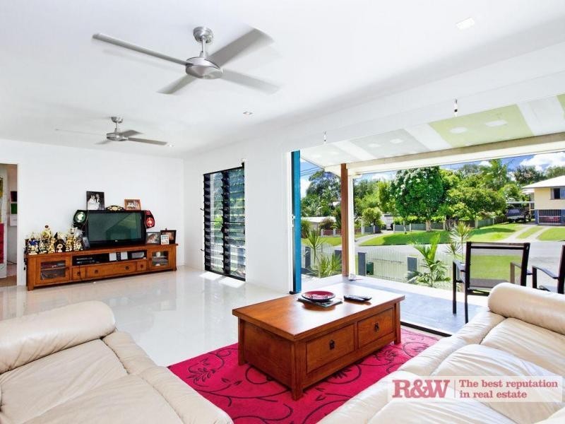 54 Werin Street, Tewantin QLD 4565