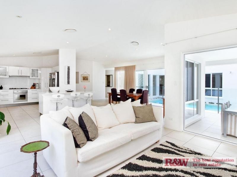 25 Regatta Circuit, Noosaville QLD 4566