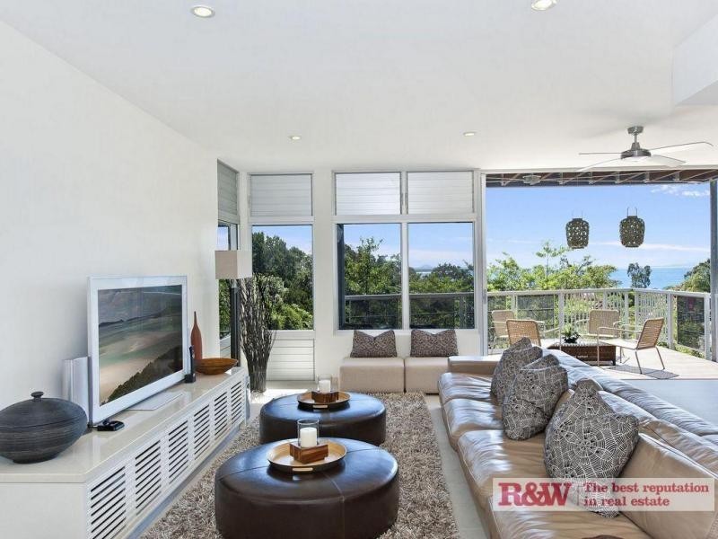 3101/5 ‘Viridian Beach Villas’, Little Hastings Street, Noosa Heads QLD 4567