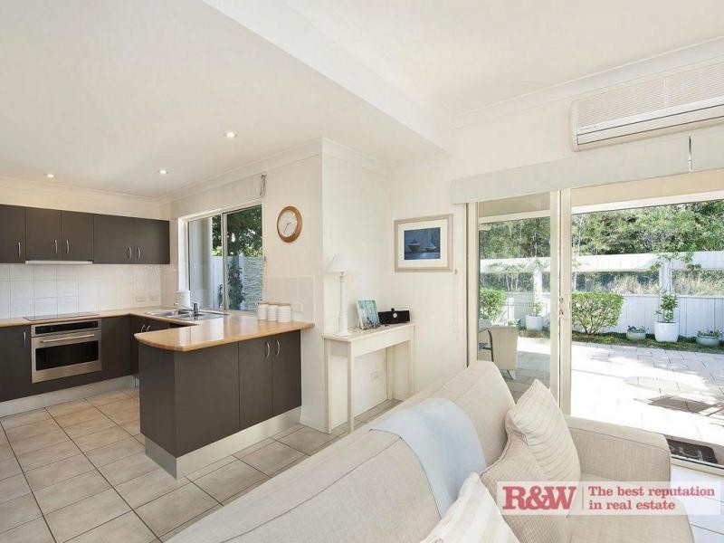 14/4 Riverstone Villas, Riverstone Court, Noosaville QLD 4566