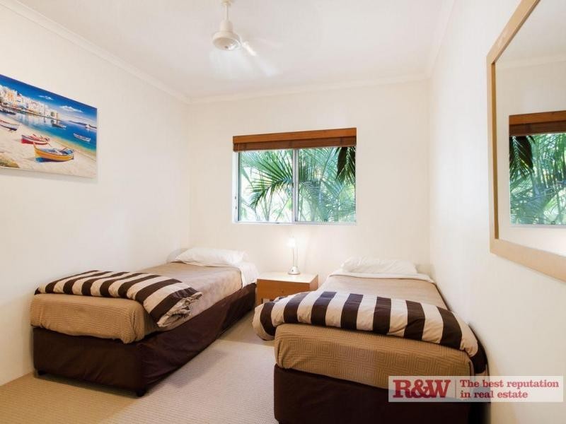 Apartment 4, The Outrigger Beach Resort, 273 Gympie Terrace, Noosaville QLD 4566