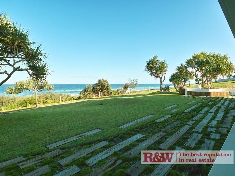 5 Beaches, Sunrise Beach QLD 4567