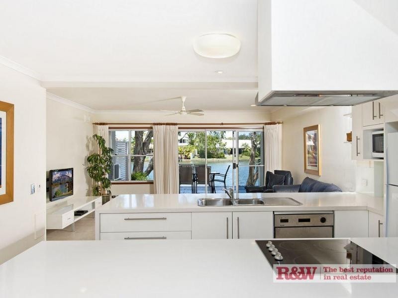 14/67 The Entrance, Gibson Road, Noosaville QLD 4566