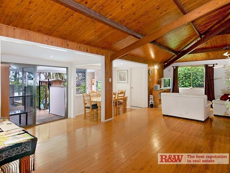 39 Morning Glory Drive, Cooroibah QLD 4565