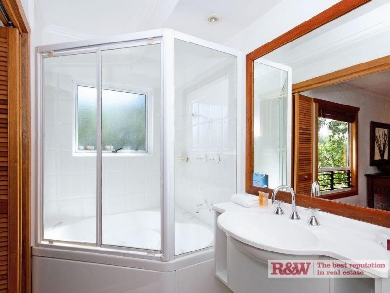 10/179 South Pacific Resort, Weyba Road, Noosaville QLD 4566