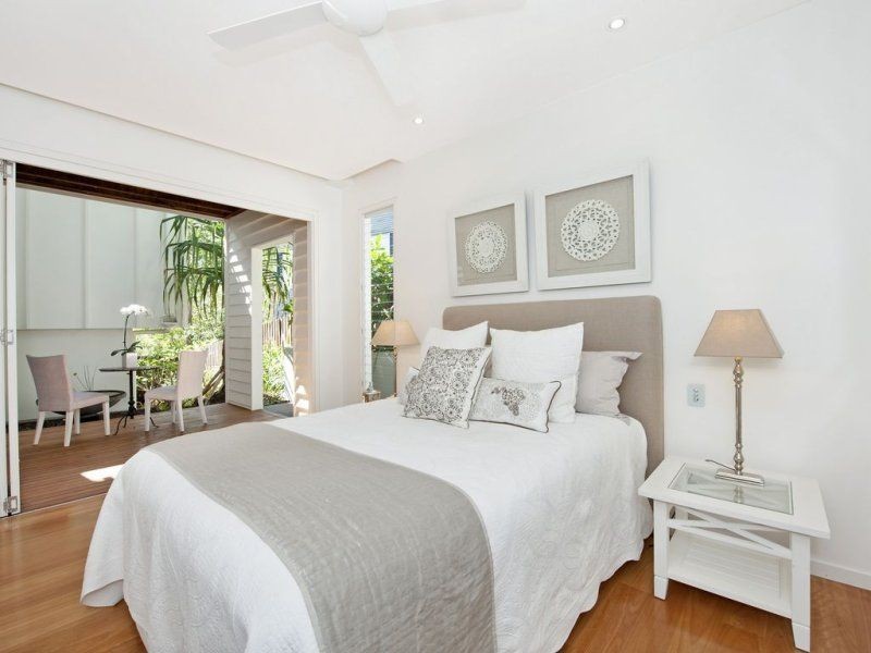 1 Banksia Avenue, Noosa Heads QLD 4567