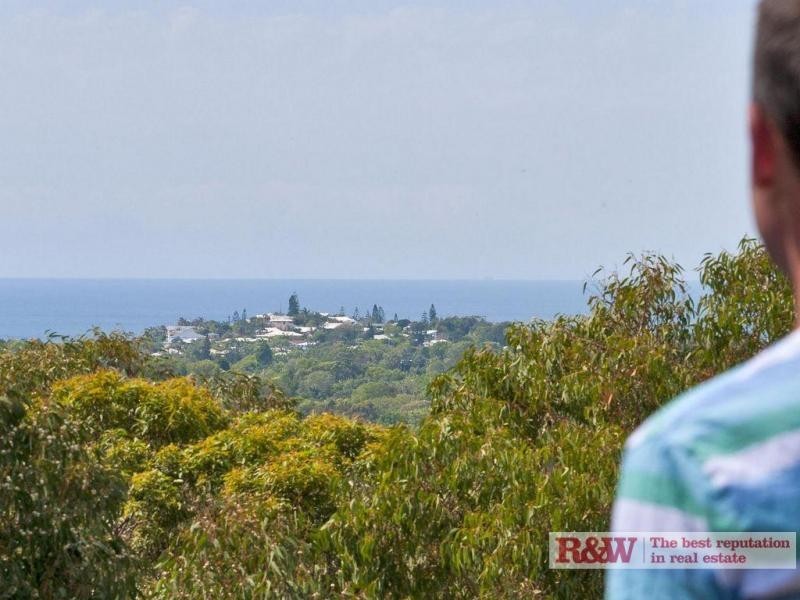 52 Nairana Rest, Noosa Heads QLD 4567