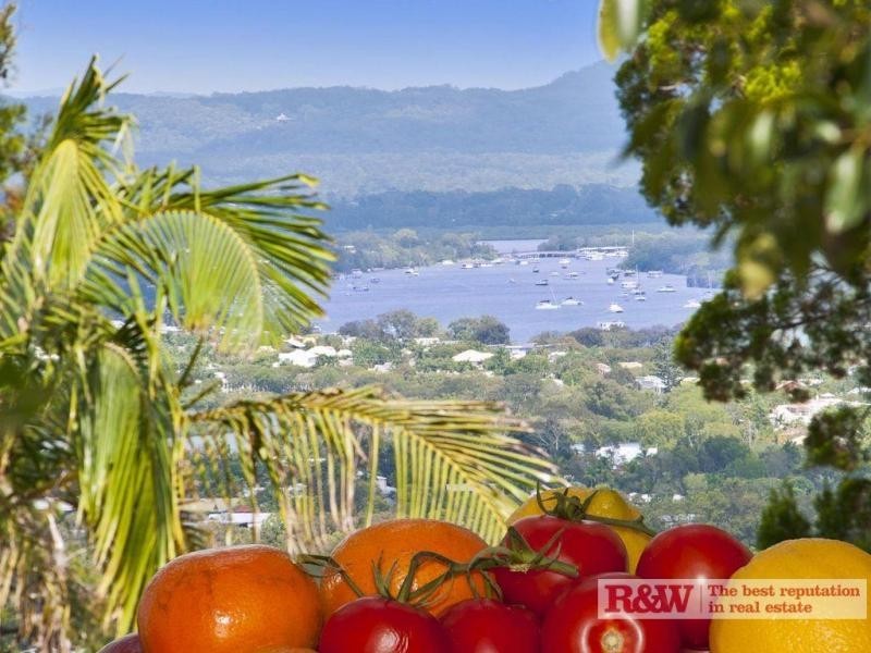 52 Nairana Rest, Noosa Heads QLD 4567