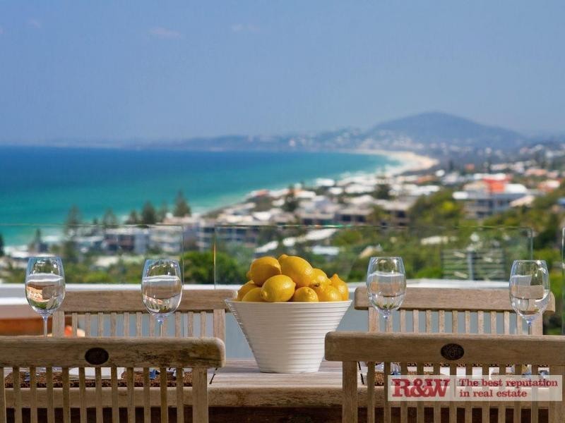 9 Kiamba Court, Sunshine Beach QLD 4567