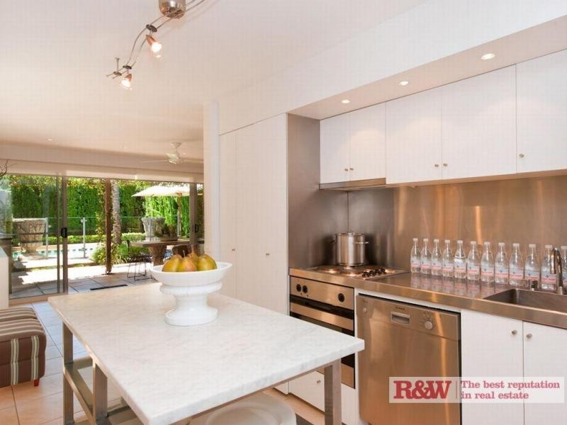 Apartment 1, Marola, 33 Noosa Parade, Noosa Heads QLD 4567