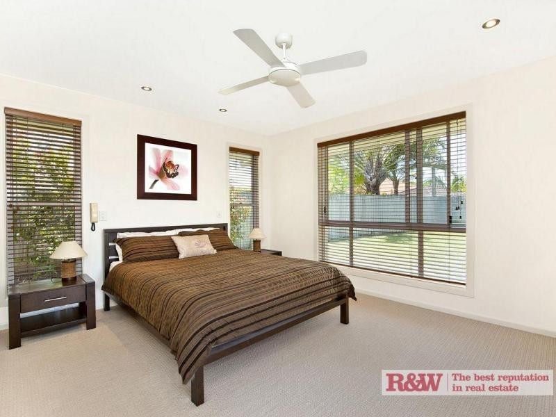 10 Seagull Court, Noosa Waters QLD 4566