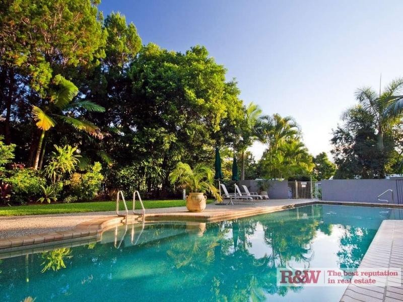 6/4 Petrie Mansions, Serenity Close, Noosa Heads QLD 4567