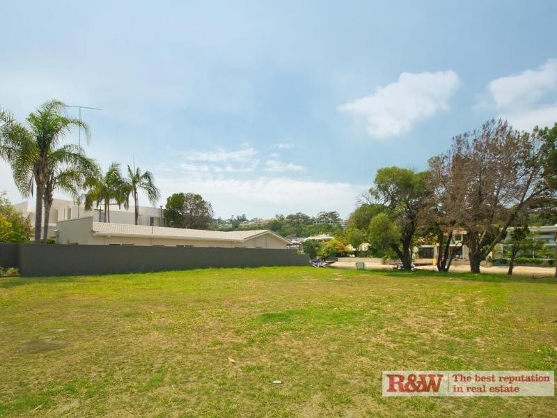 24 Wesley Court, Noosa Heads QLD 4567