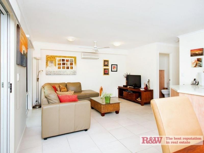 11/18 Koel Gardens , Lake Weyba Drive, Noosaville QLD 4566