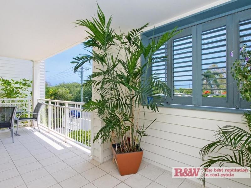 4/19 Hemingway Villas, Russell Street, Noosaville QLD 4566