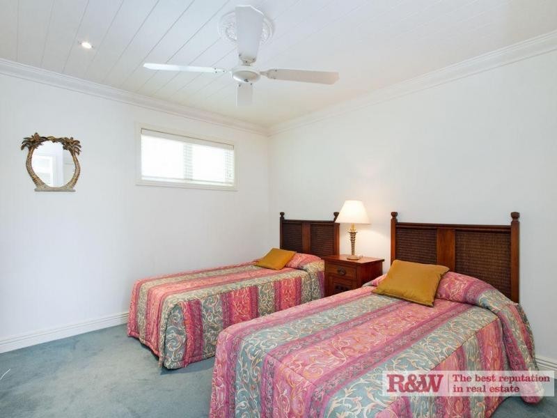 4/19 Hemingway Villas, Russell Street, Noosaville QLD 4566