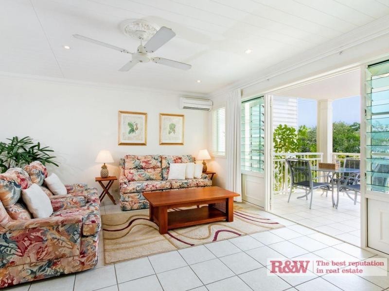 4/19 Hemingway Villas, Russell Street, Noosaville QLD 4566