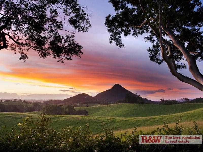 198 Sunrise Road, Doonan QLD 4562