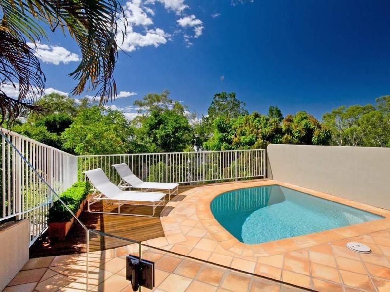 2/29 ‘Cuvee’ Allambi Rise, Little Cove QLD 4567