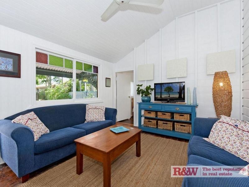 44 Crank Street, Tewantin QLD 4565