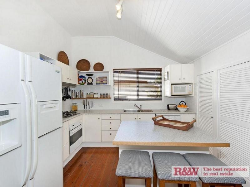44 Crank Street, Tewantin QLD 4565