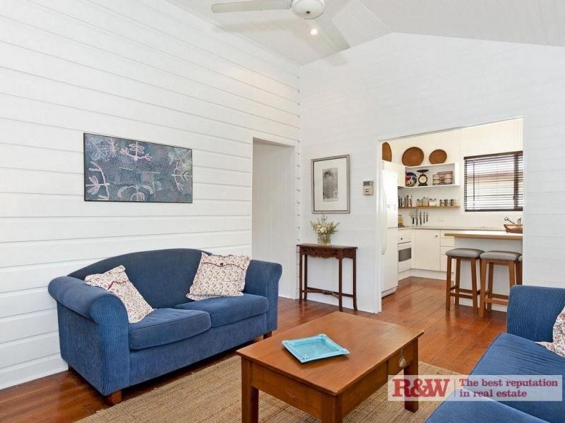 44 Crank Street, Tewantin QLD 4565