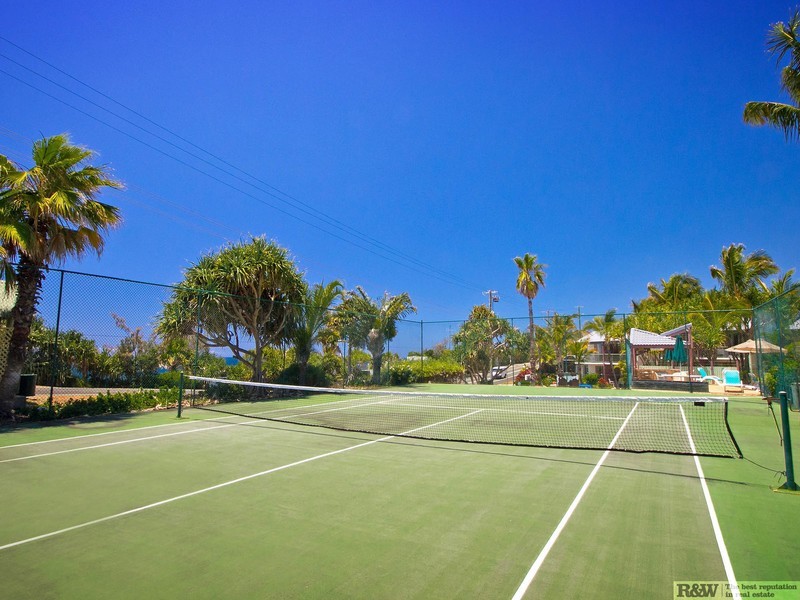 15 “The Beach Breakers”/75 David Low Way, Sunrise Beach QLD 4567