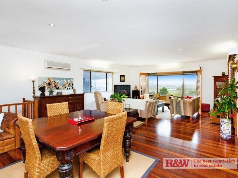 14 Arkana Drive, Noosa Heads QLD 4567