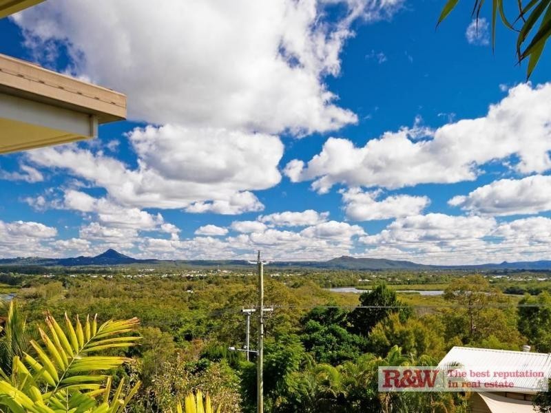 14 Arkana Drive, Noosa Heads QLD 4567