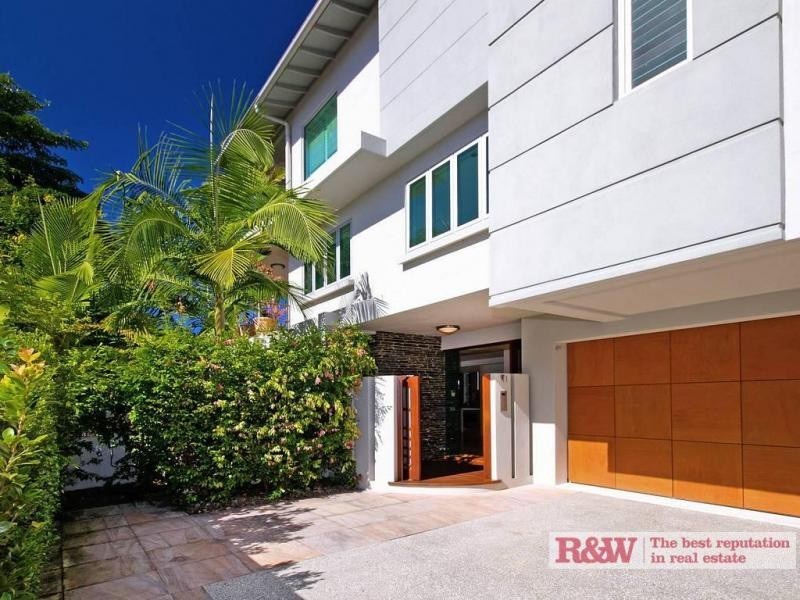 2/20 Asoon Noosa, James St, Noosaville QLD 4566