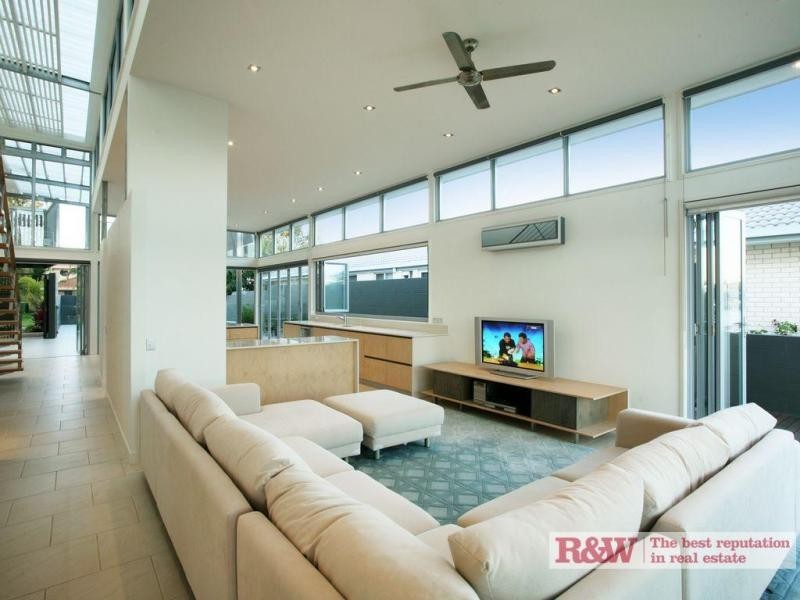 26 Mermaid Quay, Noosa Waters QLD 4566