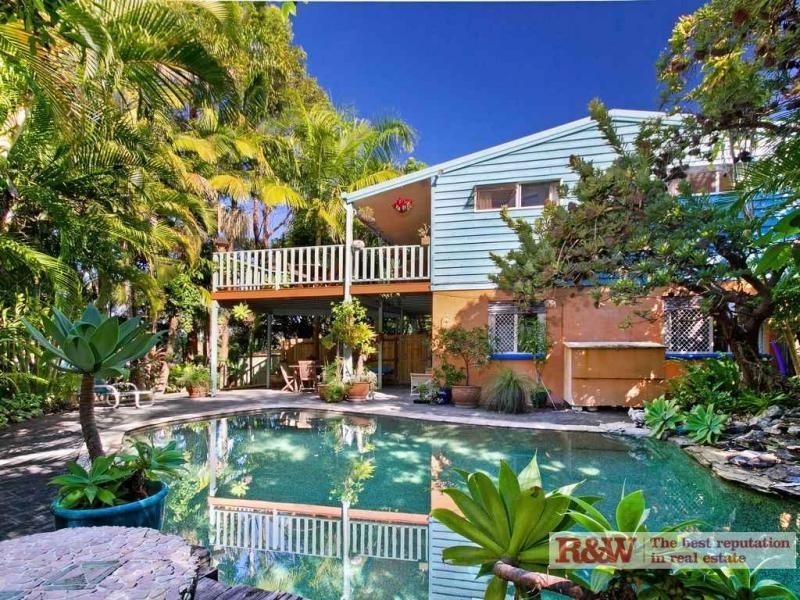 18 Belfa Place, Noosa Heads QLD 4567