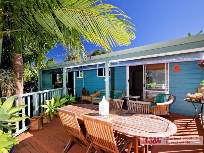 18 Belfa Place, Noosa Heads QLD 4567
