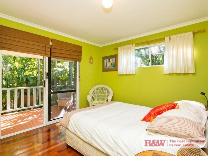 18 Belfa Place, Noosa Heads QLD 4567