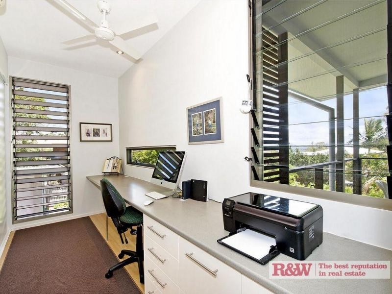 16 Angler Street, Noosa Heads QLD 4567