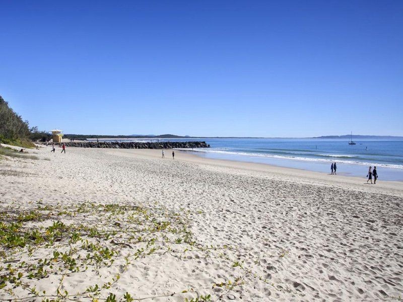 208/5 ‘Maison la Plage’ Hastings Street, Noosa Heads QLD 4567