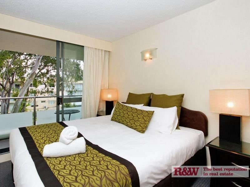 300/301/6 Hotel Laguna, Hastings Street, Noosa Heads QLD 4567