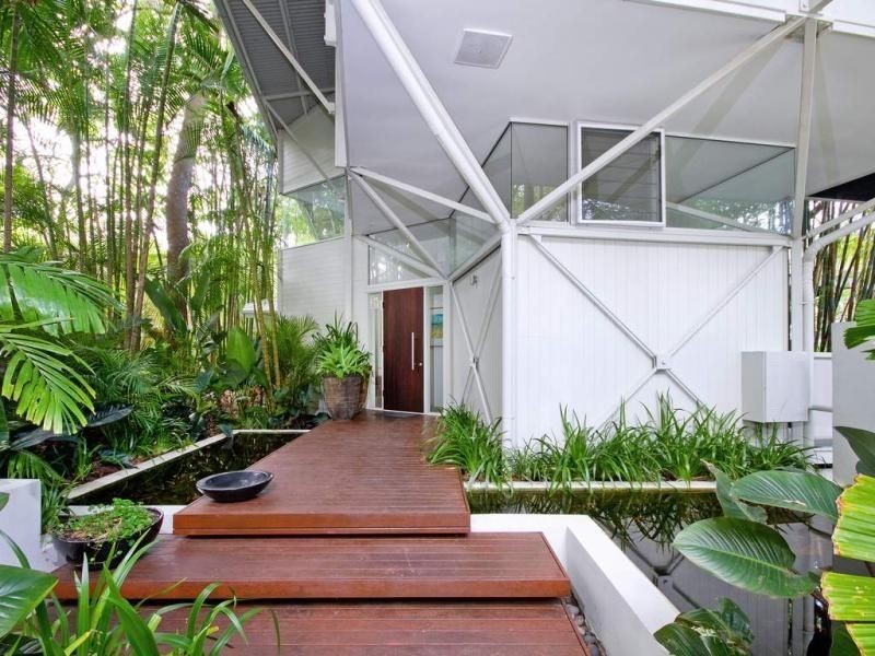 99 Upper Hastings Street, Little Cove QLD 4567