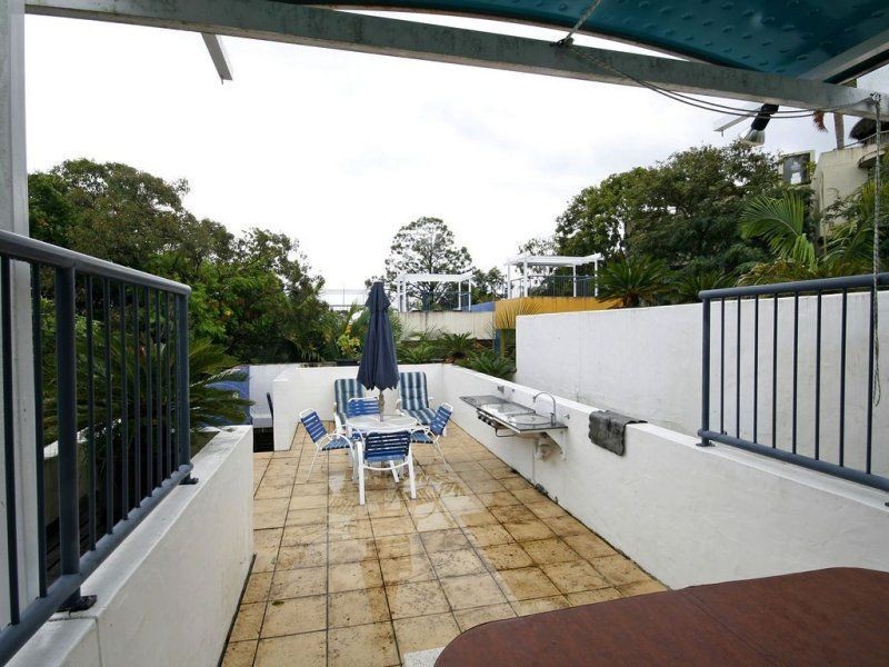 119/16 ‘Noosa Blue Resort’ Noosa Drive, Noosa Heads QLD 4567