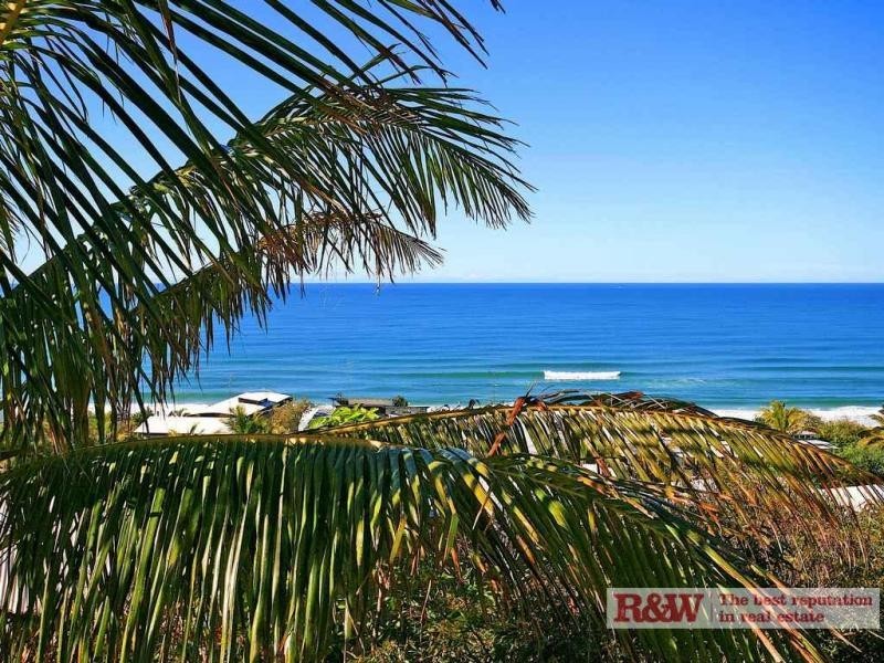 1 and 2/28 Dunefrolic, Bryan Street, Sunshine Beach QLD 4567