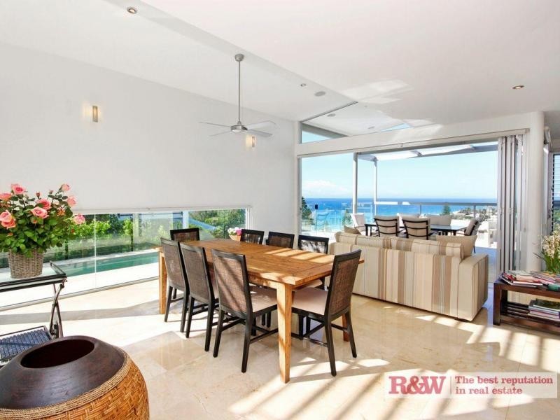 8 Kiamba Court, Sunshine Beach QLD 4567