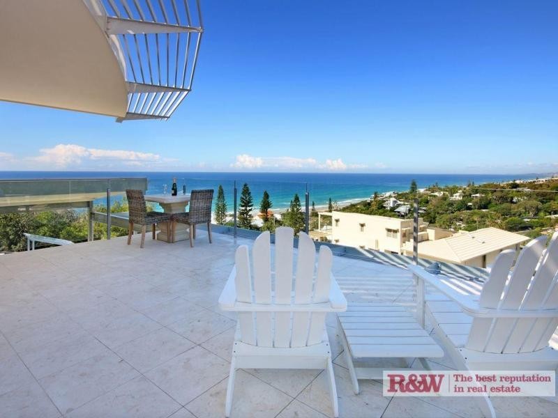 8 Kiamba Court, Sunshine Beach QLD 4567