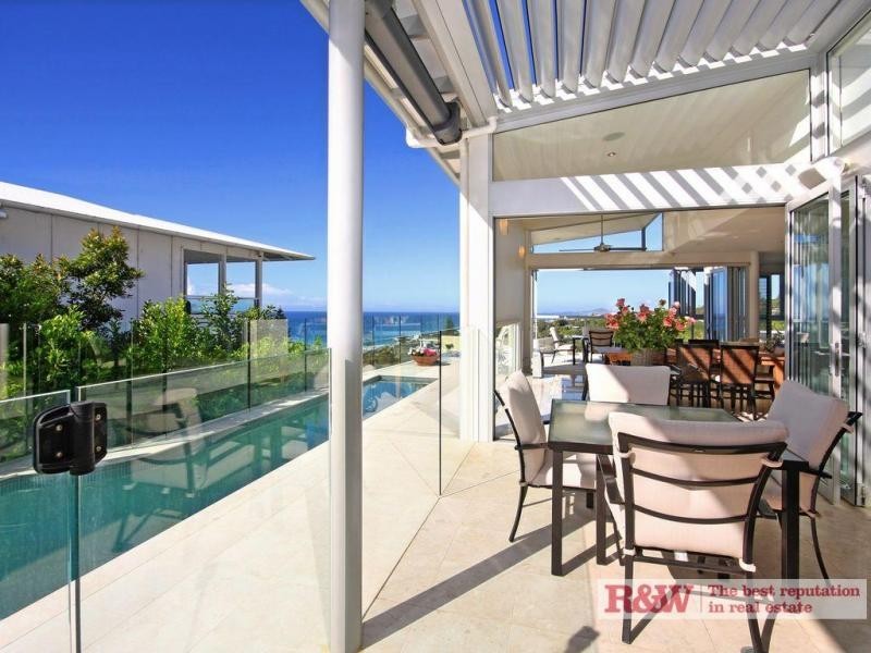 8 Kiamba Court, Sunshine Beach QLD 4567