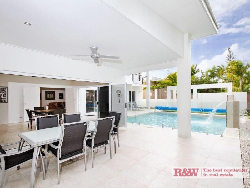 32 Wyona Drive, Noosa Heads QLD 4567