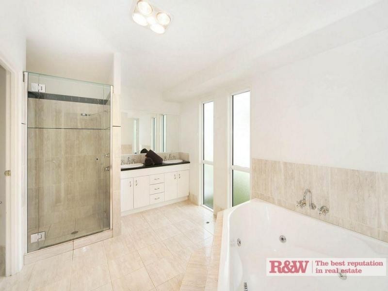 197 Shorehaven Drive, Noosa Waters QLD 4566