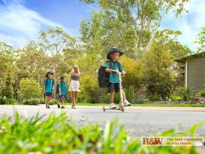 1 Sea Eagle Drive, Noosaville QLD 4566