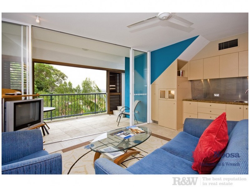 303/16  ‘Noosa Blue Resort’ Noosa Drive, Noosa Heads QLD 4567